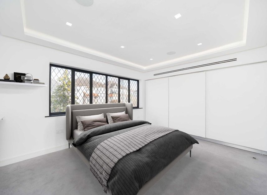 Properties to let in Forestdale - N14 7DY view6