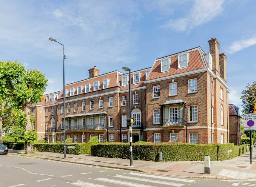 Properties let in Fortis Green - N10 3ES view1