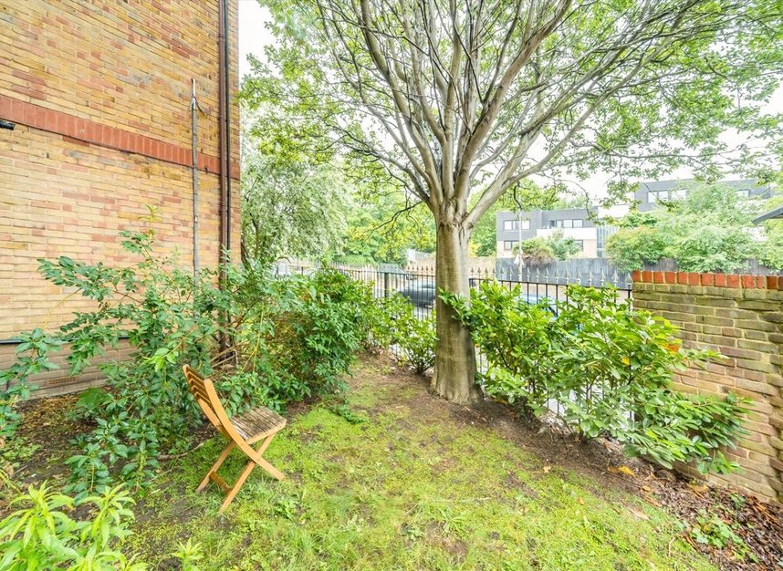 Properties to let in Frogmore - SW18 1HN view6