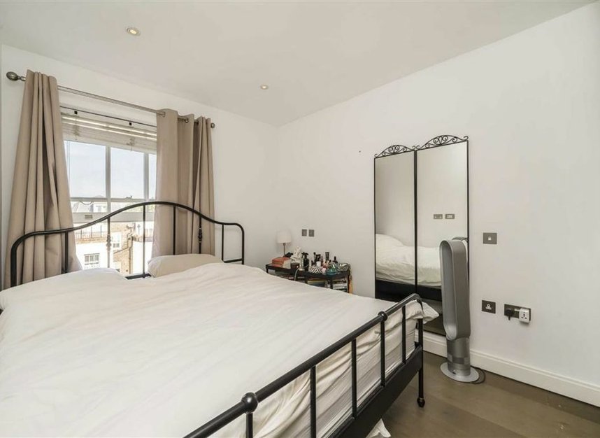 Flat to rent in Fulham Road, London, SW10 (Ref 205026) Dexters