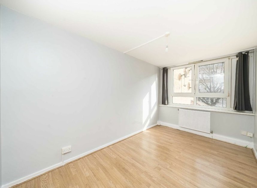 Properties let in Garnies Close - SE15 6PB view7