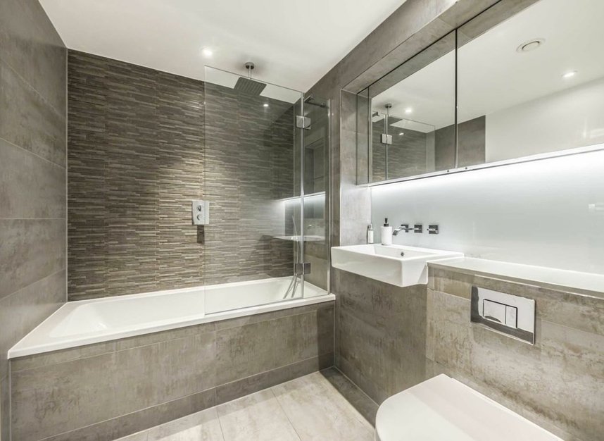 Properties let in Gaumont Place - SW2 4FX view9