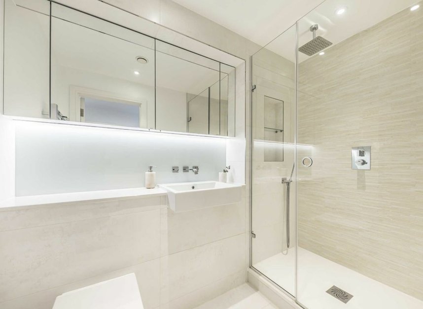 Properties let in Gaumont Place - SW2 4FX view10