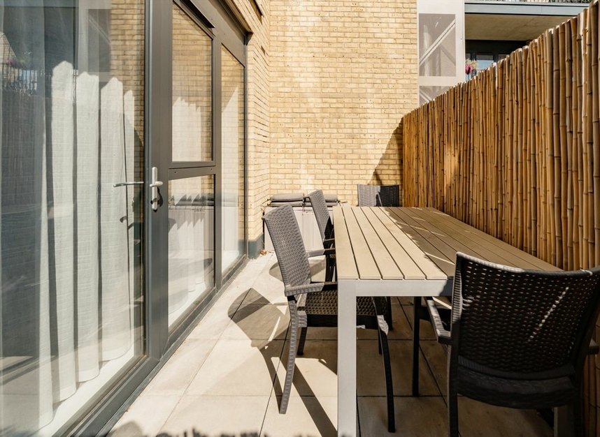 Properties let in Gibbs Lane - E2 8GR view6