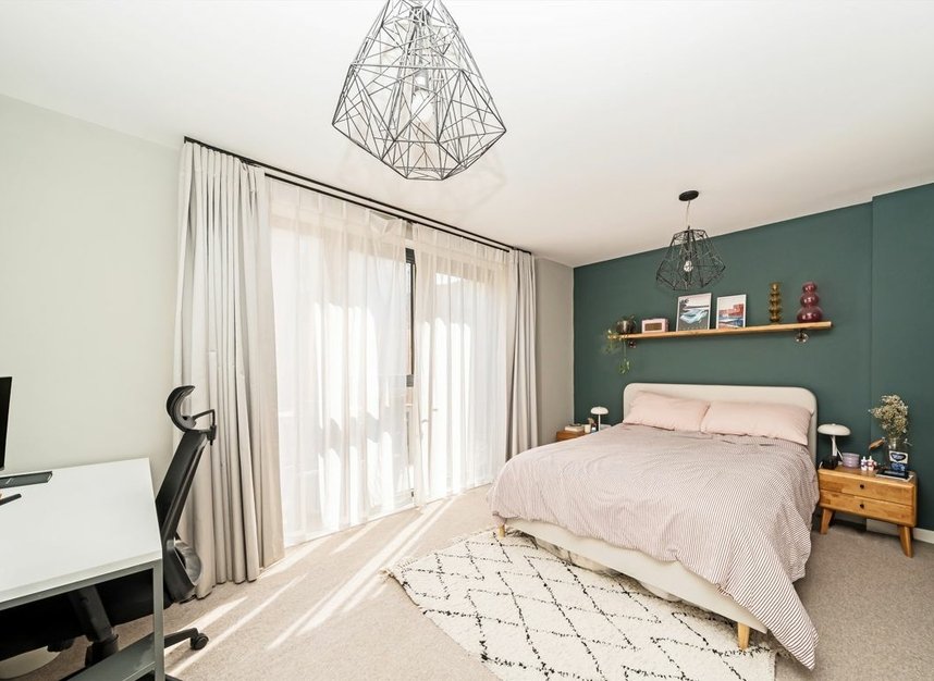 Properties let in Gibbs Lane - E2 8GR view5