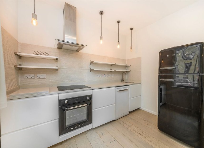 Properties to let in Gifford Street - N1 0DF view4