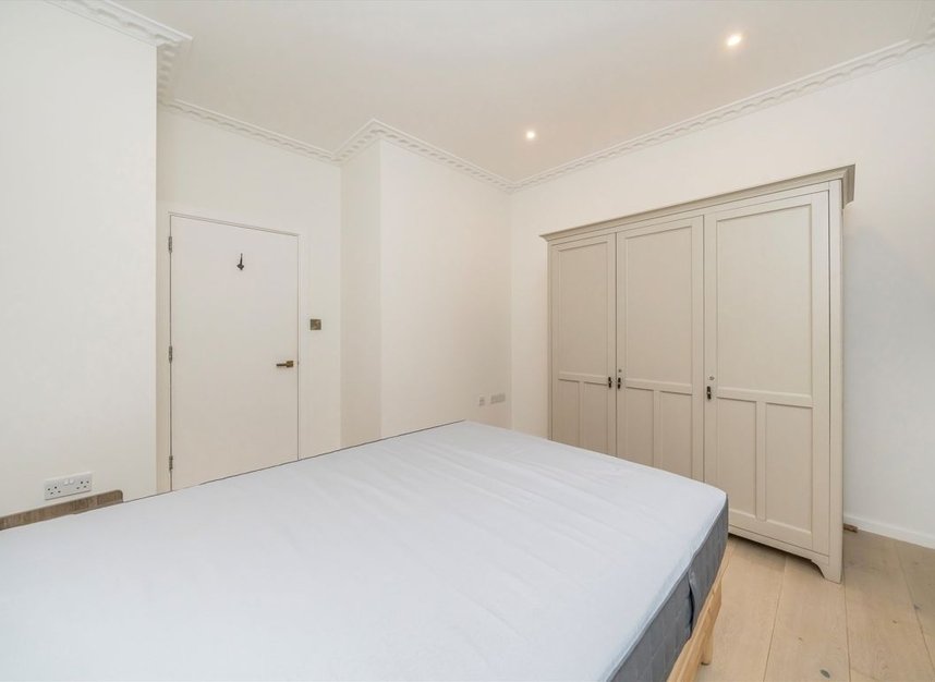Properties to let in Gifford Street - N1 0DF view5