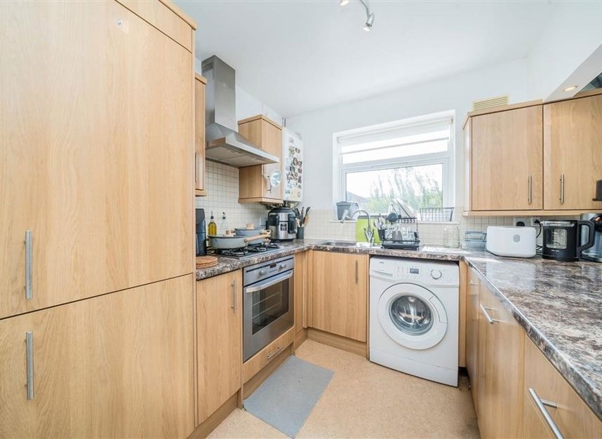 Properties let in Glamorgan Road - KT1 4HU view2