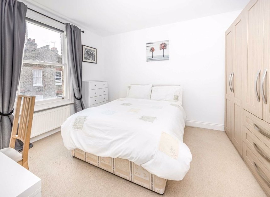 Flat to rent in Glenroy Street, London, W12 | Dexters