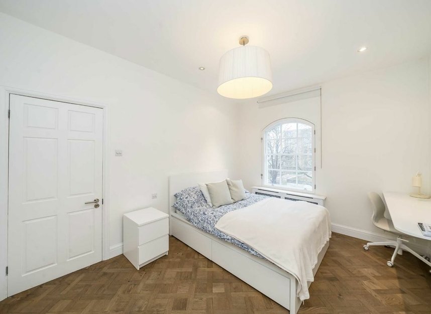 Properties let in Gloucester Avenue - NW1 7BA view4