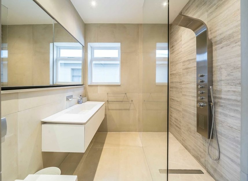 Properties let in Gloucester Avenue - NW1 7BA view7