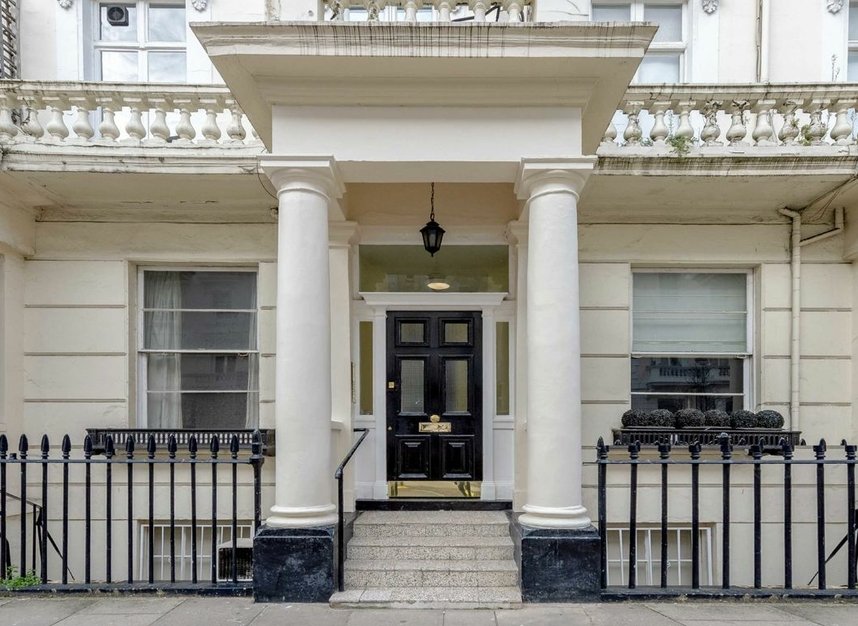 Properties let in Gloucester Street - SW1V 2DB view1