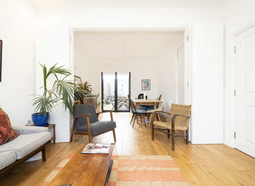 Properties to let in Glyn Road - E5 0JS view2