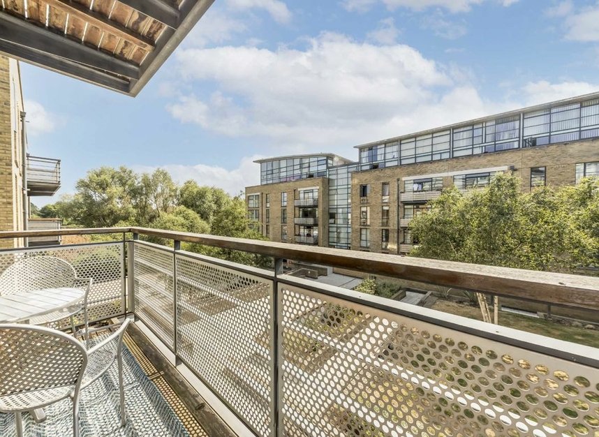 Properties let in Goat Wharf - TW8 0AS view7