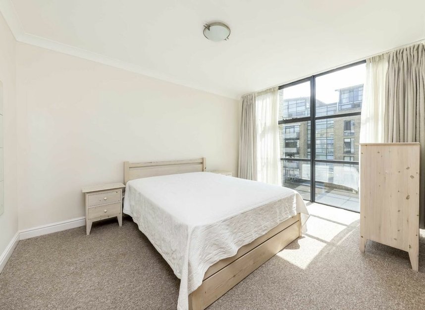 Properties let in Goat Wharf - TW8 0AS view4