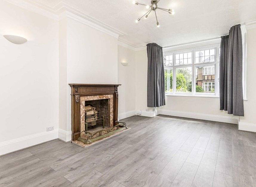 Properties to let in Golden Manor - W7 3EG view2
