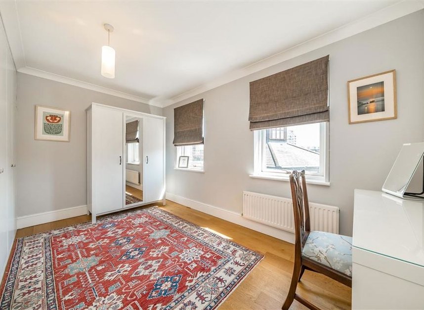 Properties let in Goodhart Place - E14 8EQ view12