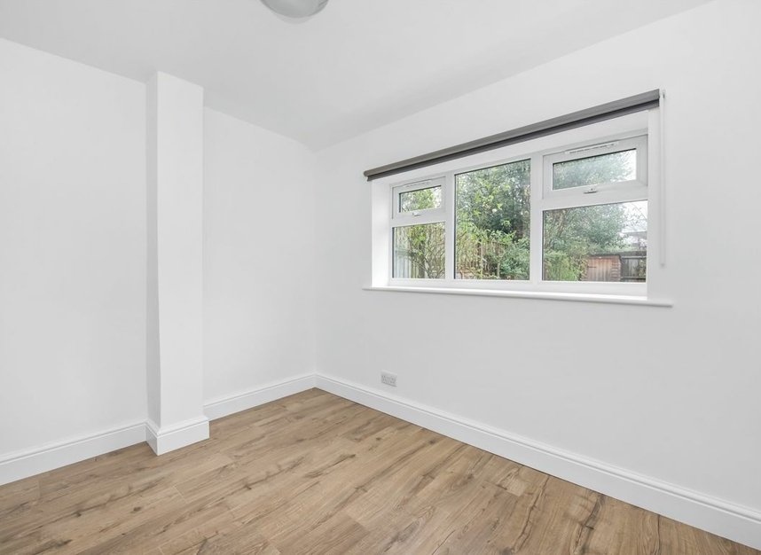 Properties let in Gordon Road - SE15 3RT view9