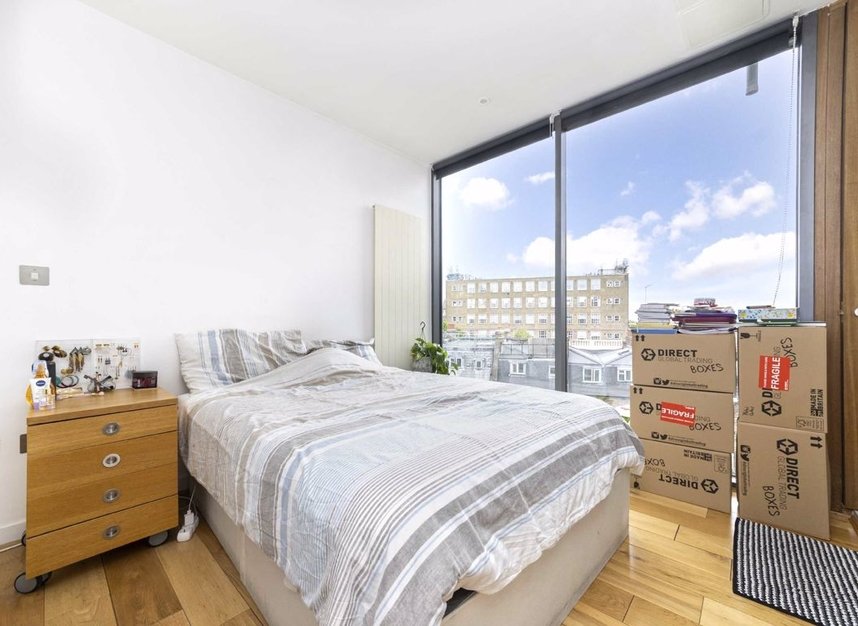 Properties let in Goswell Road - EC1V 7LQ view10
