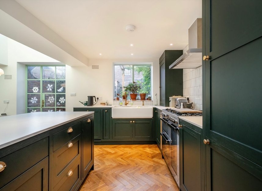 Properties let in Graham Road - E8 1BZ view6