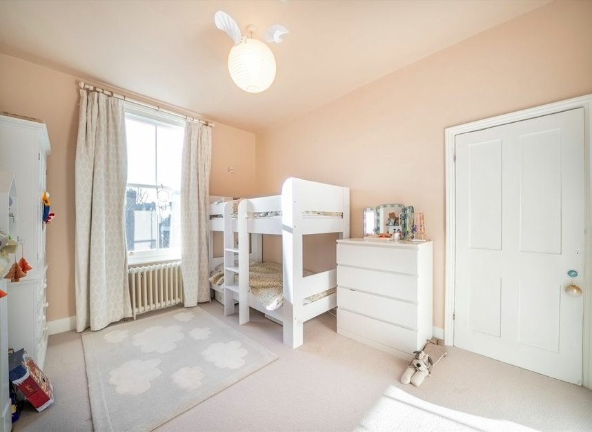 Properties let in Graham Road - E8 1BZ view9
