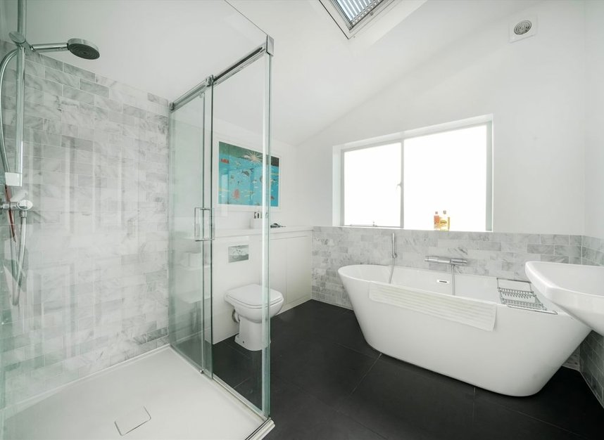 Properties let in Graham Road - E8 1BZ view12