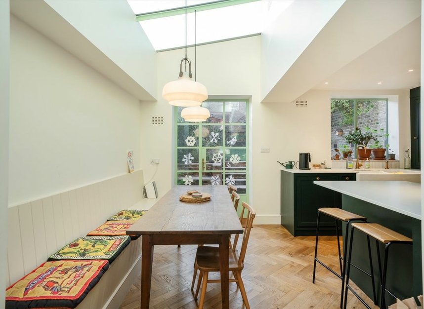 Properties let in Graham Road - E8 1BZ view8