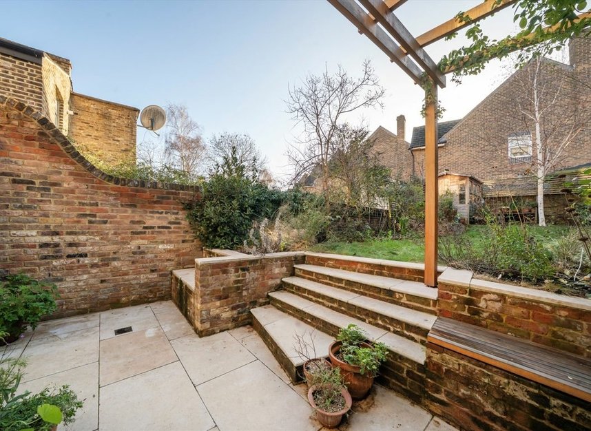 Properties let in Graham Road - E8 1BZ view13