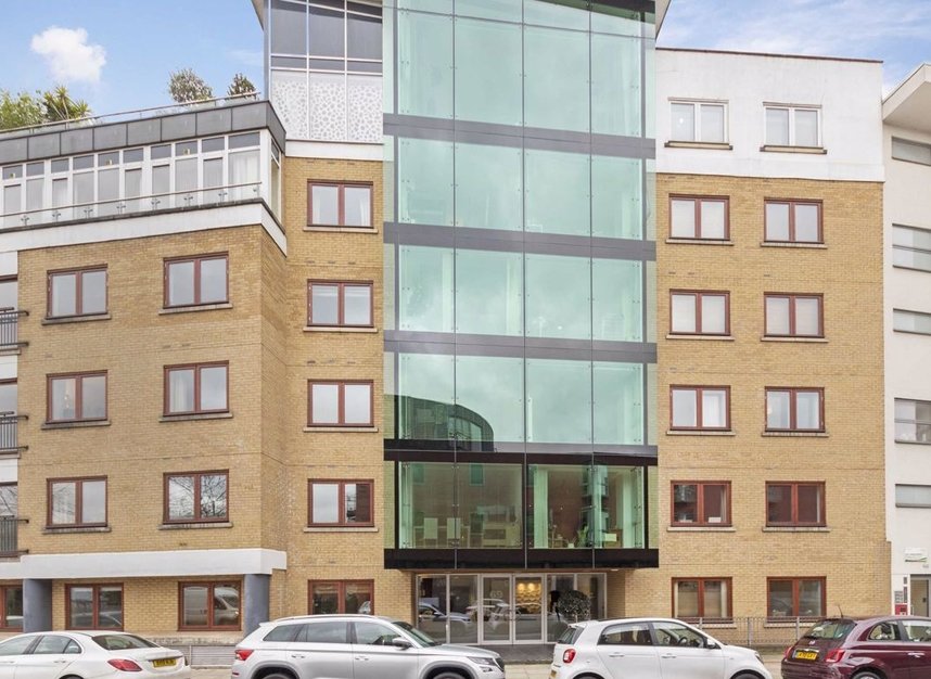 Flat To Rent In Graham Street London N1 Ref 154035 Dexters