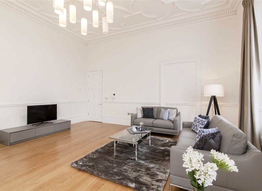 Properties to let in Great Cumberland Place - W1H 7TX view6