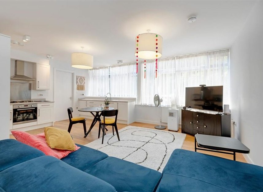 Properties let in Great Portland Street - W1W 7LX view1