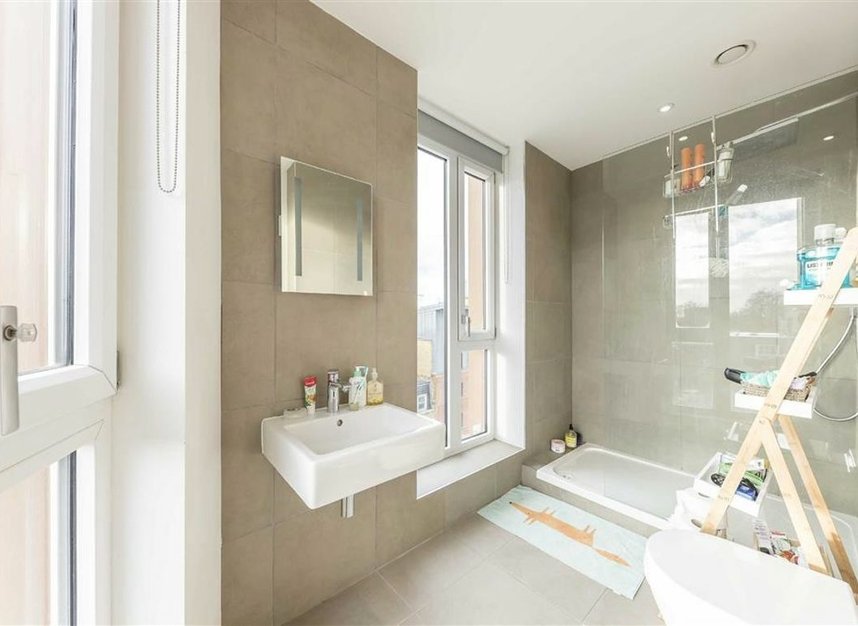 Properties let in Great Suffolk Street - SE1 1AU view8