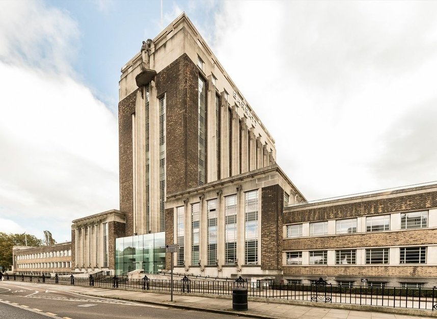 Properties to let in Great West Road - TW8 0HD view1