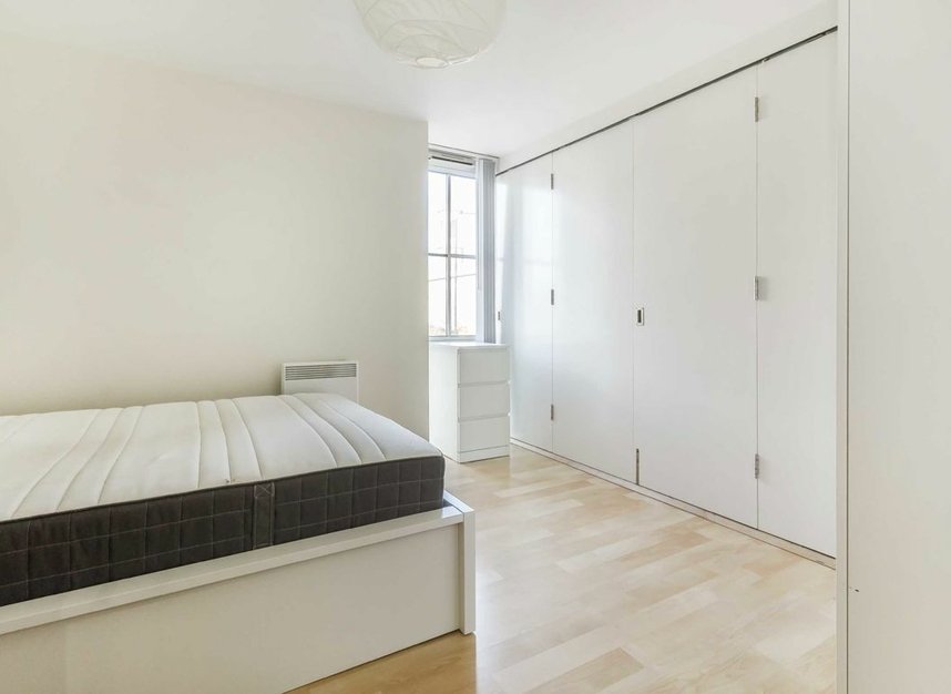 Properties let in Great West Road - W6 9AG view6