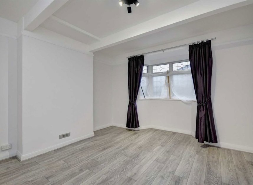 Properties let in Green Lane - SW16 3AS view3
