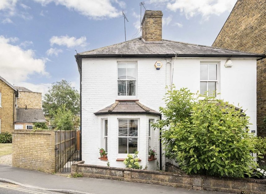 House to rent in Green Street, SunburyOnThames, TW16 (Ref 229131