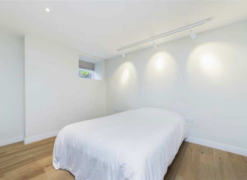 Properties let in Green Walk - SE1 4TT view6