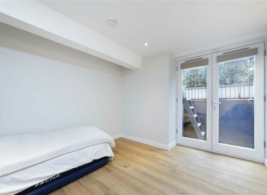 Properties let in Green Walk - SE1 4TT view8