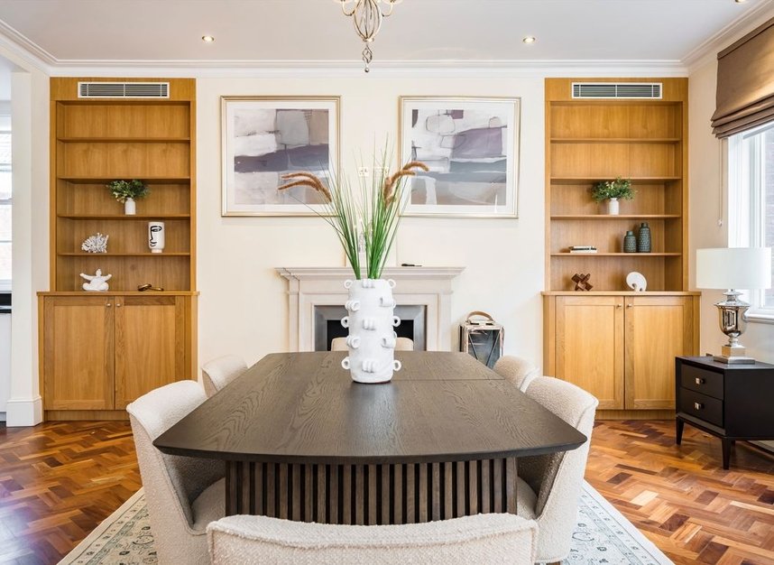 Properties to let in Grosvenor Square - W1K 6LB view4