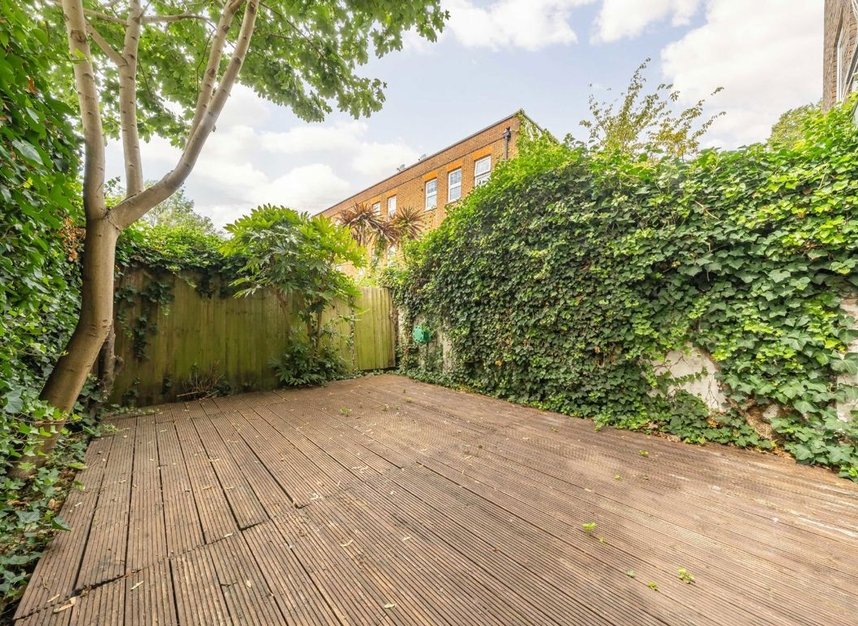 Properties to let in Grove End Road - NW8 9SD view4