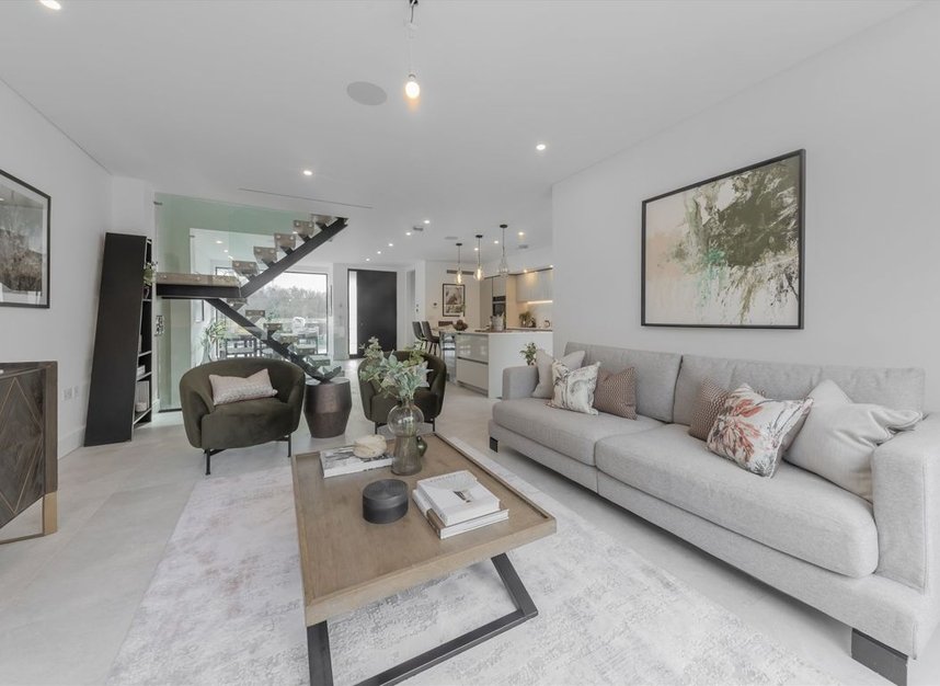 Properties to let in Gulliver Place - N10 3HF view13