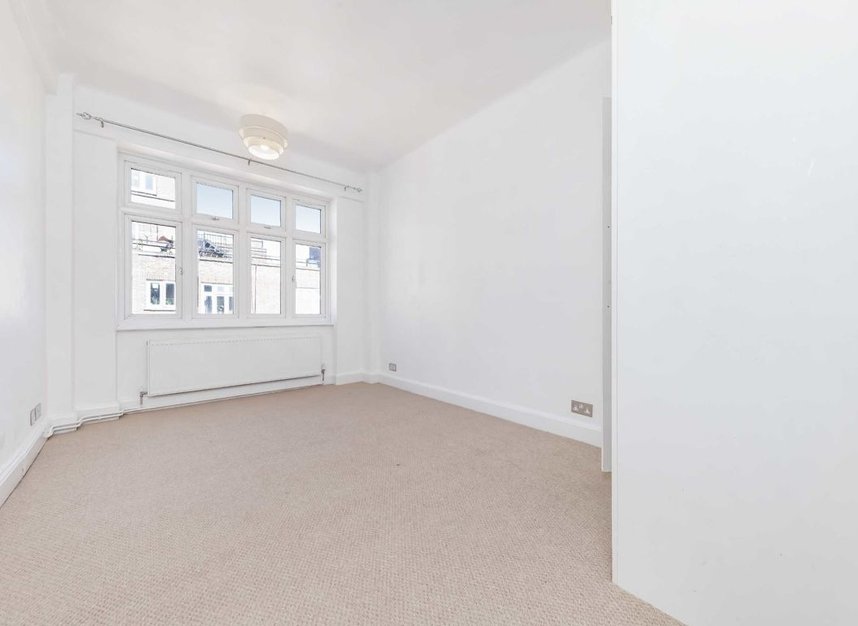 Flat to rent in Hall Road, London, NW8 (Ref 215368) | Dexters