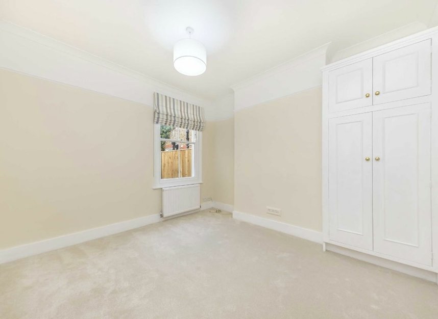 Properties let in Hambalt Road - SW4 9EQ view4