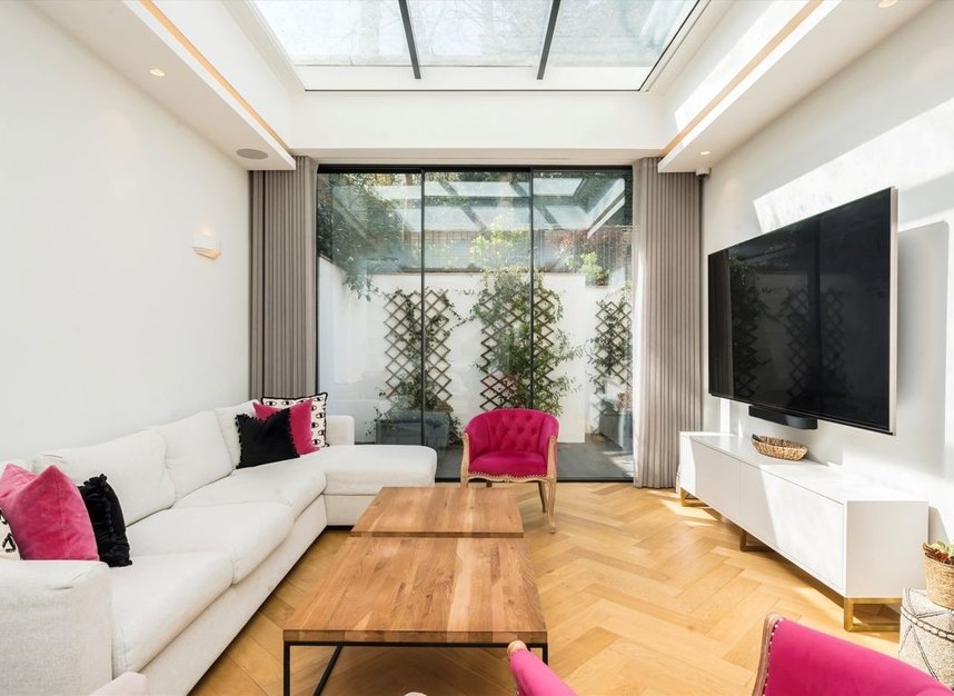 Properties to let in Hampstead Hill Gardens - NW3 2PL view4