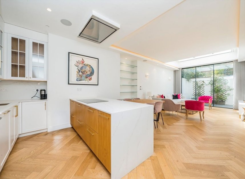 Properties to let in Hampstead Hill Gardens - NW3 2PL view2