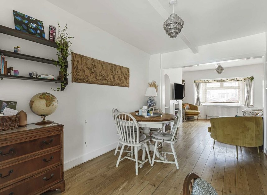 Properties let in Hampton Road West - TW13 6BE view3