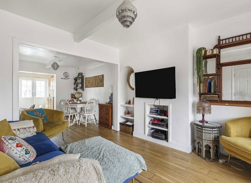 Properties let in Hampton Road West - TW13 6BE view2