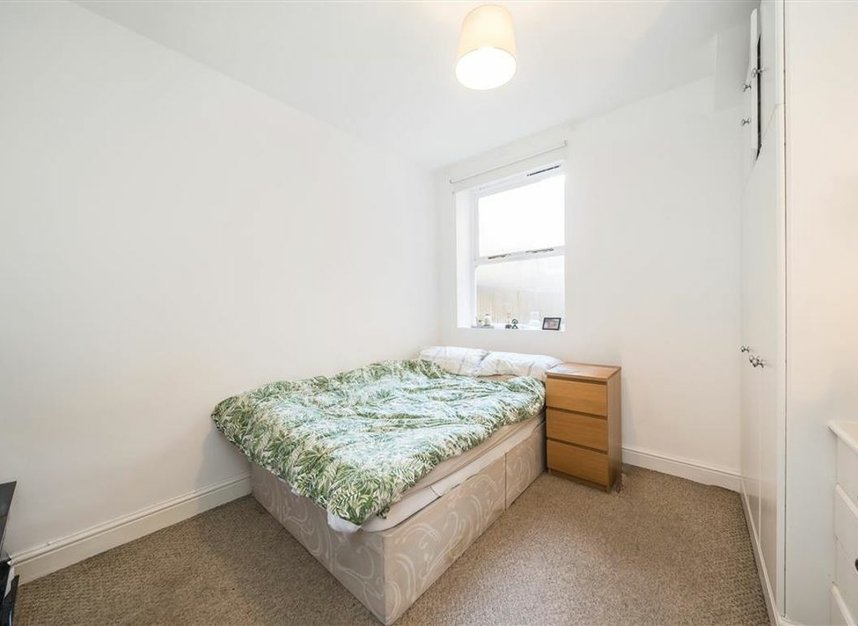 Properties to let in Handforth Road - SW9 0LL view6