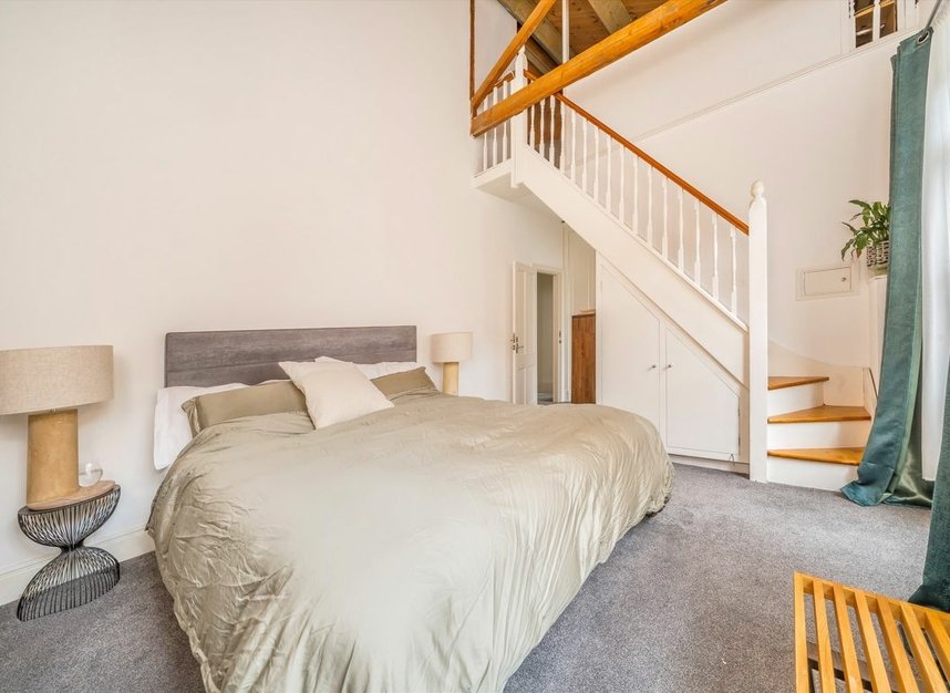 Properties let in Hardwicke Mews - WC1X 9AE view5