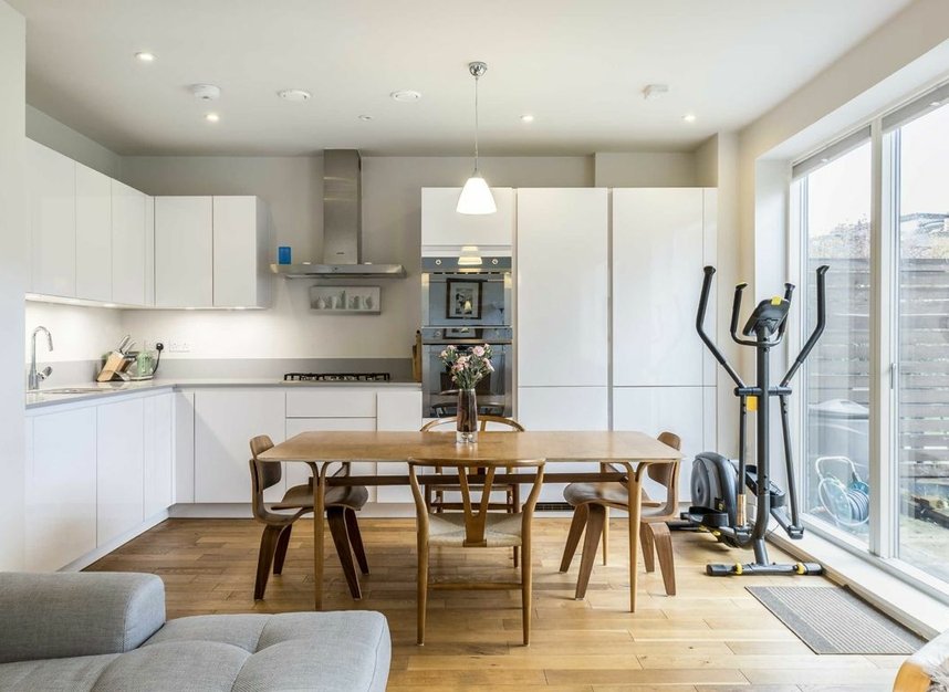 Properties let in Hayward Mews - SE4 1AZ view4